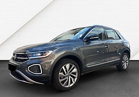 VW T-Roc Volkswagen 1.5 TSI DSG Style+Navi+PD+AHK abn.+WR
