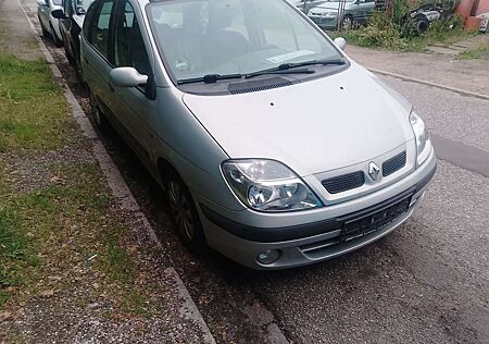 Renault Scenic 1.6 ,Automatik,AHK,Tüv NEU