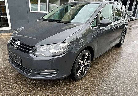 VW Sharan Volkswagen Highline BMT*AHK*Pano*LED*R.Kam*7-Sitz.*