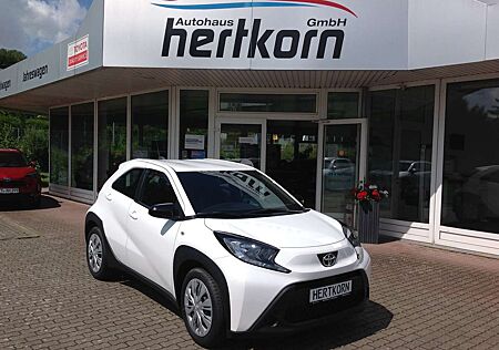 Toyota Aygo (X) 1.0 Business Edition 5-Türer 5-Gang Sitzheizung