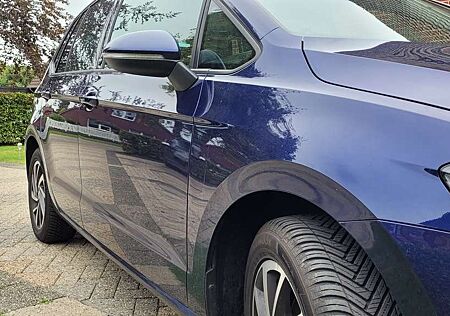 VW Golf Sportsvan Volkswagen 1.2 TSI (BlueMotion Technology) Sou