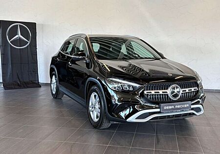 Mercedes-Benz GLA 200 Advanced MBUX NaviPremium LED Kamera DAB