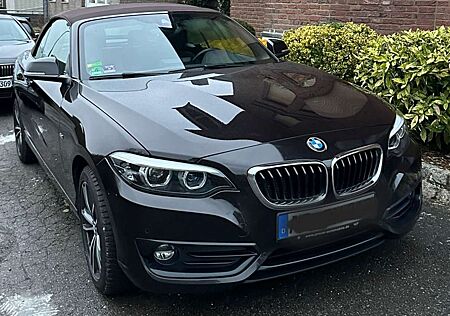 BMW 218i 218 Cabrio Sport Line