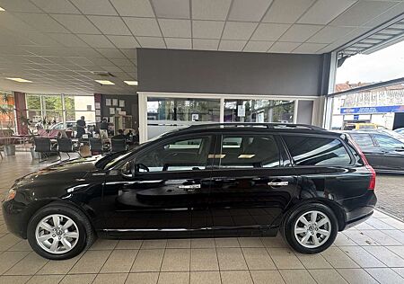 Volvo V70 Kombi Auto Kinetic T-Leder AHK CNGGas/Benzin