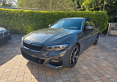 BMW 320 M Sport Leder LiveP HUD Hifi Laser Kom Park