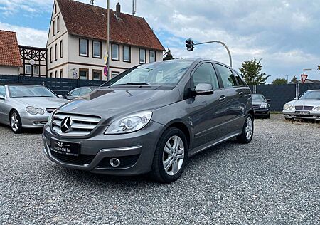 Mercedes-Benz B 180 Automatik Navi Sitzheizung 2.Hand Isofix