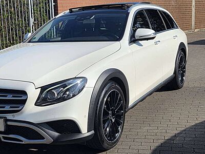 Mercedes-Benz E 350 E 350 d 4Matic All-Terrain Widescreen Leder Panorama