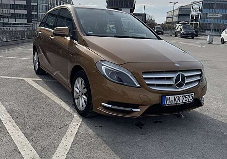 Mercedes-Benz B 200 Edition BlueEFFICIENCY