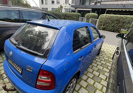 Skoda Fabia 1.2 HTP Sedan Classic
