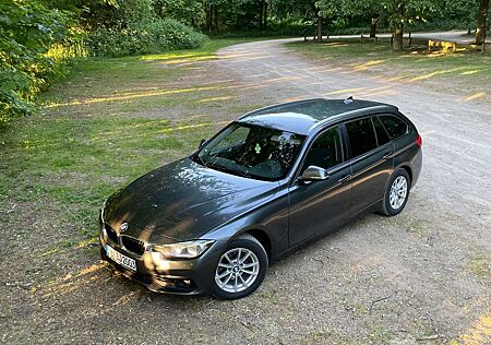 BMW 320 gebraucht kaufen BMW 320d 320 Touring Advantage