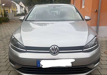 VW Golf Volkswagen Trendline BMT/Start-Stopp