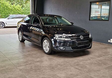 VW Jetta Volkswagen VI Life 1,2TSI*Navi*Sportsitze*PDC*