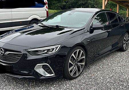Opel Insignia Grand Sport 2.0 BiTurbo D 4x4 Automatik GSI