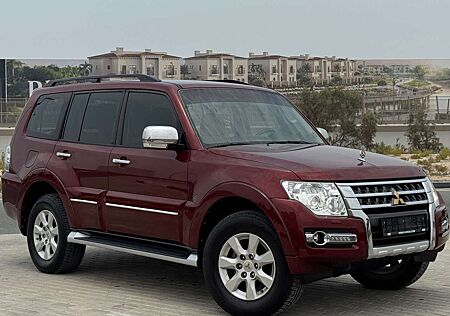 Mitsubishi Pajero GLS Highline 3.0 V6 – 7P – Full Options