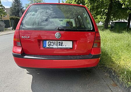 VW Golf Variant Volkswagen 1.4 Trendline