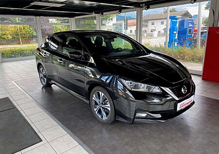Nissan Leaf N-Connecta 40 kWh 150 PS