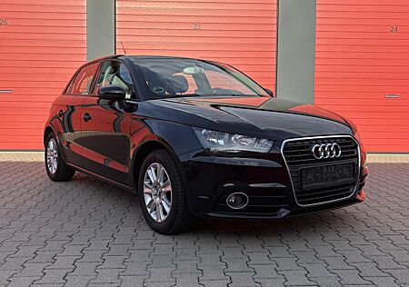 Audi A1 1.4 TFSI Attraction Sportback sehr gepflegt