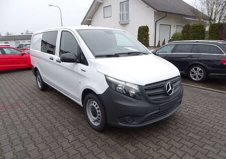 Mercedes-Benz Vito 112 lang 60 kW/DC Laden 50 kW Klima, Rückfahrkamer