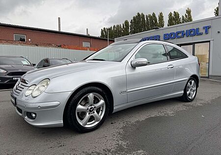 Mercedes-Benz C 220 CDI*EDITION*PDC*TEMP*PANO*NAVI