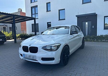 BMW 116i 116 Aut.