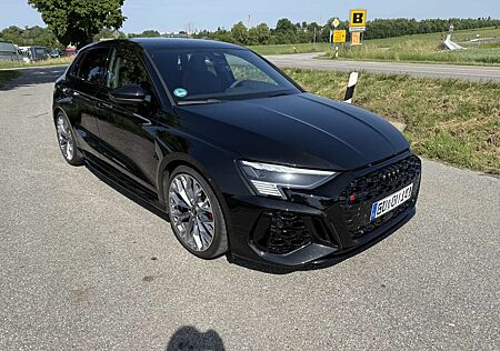 Audi RS3 Garantie, 280, Matrix, B&O, RSAga, 8fach, allblack