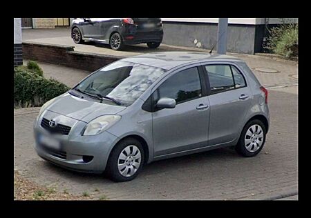 Toyota Yaris Verso 1.3 Sol