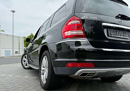 Mercedes-Benz GL 500 4Matic 7G-TRONIC