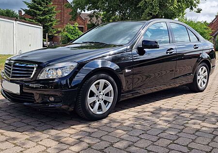 Mercedes-Benz C 180 CGI Automatik BlueEFFICIENCY