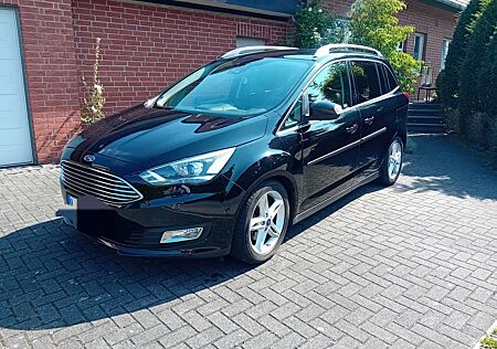 Ford Grand C-Max 1.5 EcoBoost Start-Stopp-System Aut. Titanium