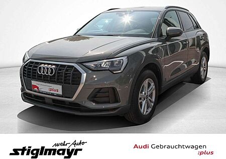 Audi Q3 45 TFSIe S-tronic ACC+AHK+NAVI+VC+SITZHG