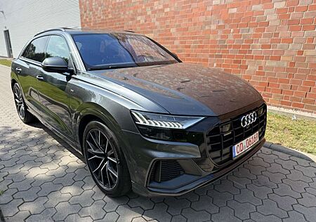 Audi Q8 50TDI-S.LINE-B&O-PANO-ACC-LUFT-LED-22"-APP
