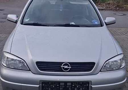 Opel Astra 1.6 Edition 100
