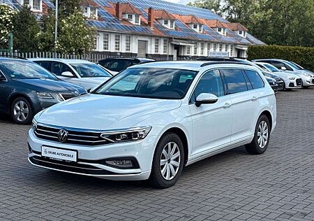 VW Passat Variant Volkswagen Business IQ-LIGHT*AHK*MATRIX*VOLL