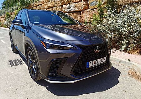 Lexus NX 350h F-Sport