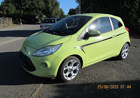 Ford Ka /+ Titanium