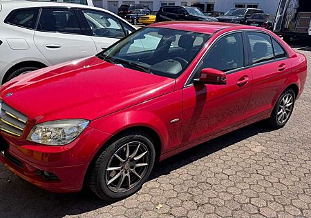 Mercedes-Benz C 180 Kompressor Lim. KLIMA+SHZ+