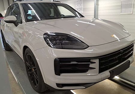 Porsche Cayenne E-Hybrid*SportAbgas*BOSE*HDMatrix*HeadUp