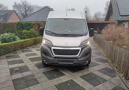 Peugeot Boxer HDi 435 L3