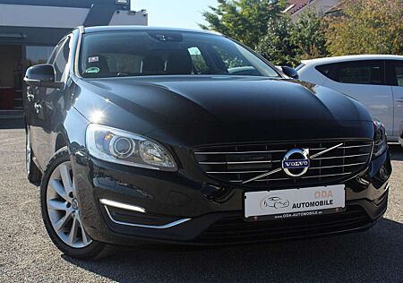 Volvo V60 Kombi Momentum=STANDHEIZUNG=TEMPOMAT=NAVI