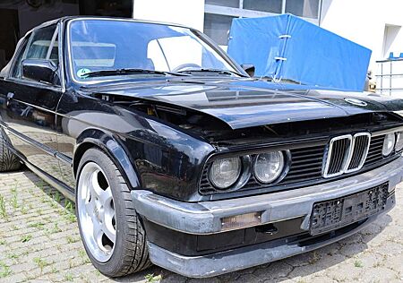 BMW 320i 320