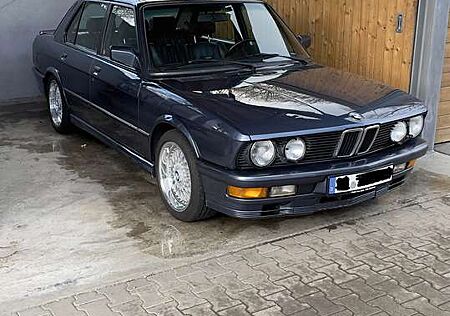 BMW 535i 535 M