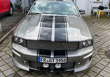 Ford Mustang GT 4.6L V8