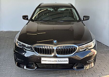 BMW 320 dA Tour. Sport Line LiveCock.LED.Keyl.Tempo.