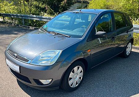 Ford Fiesta 1.3 Ghia 2.HAND*KLIMA*ELEKTR.FENSTER*TÜV