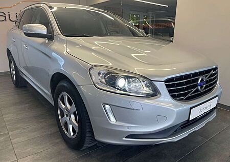 Volvo XC 60 XC60 Momentum*Navi/Leder/ALU/Kamera/Dig.Cockpit*