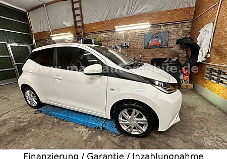 Toyota Others Aygo AYGO x-play touch