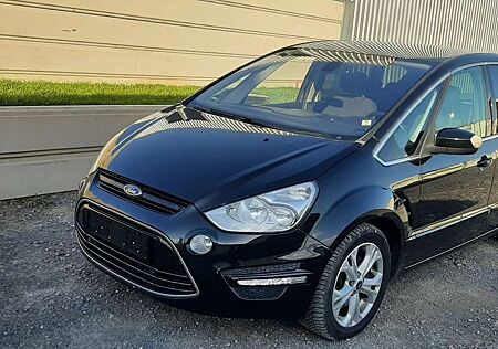 Ford S-Max Titanium, 7 Sitzer, Automatik, Navi, Klimaautomati