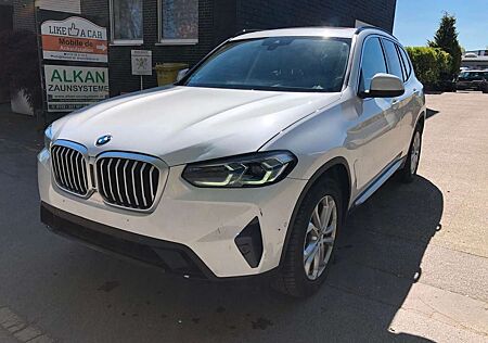 BMW X3 xDrive 20 d/Pano/Kamera/LASER/HEAD