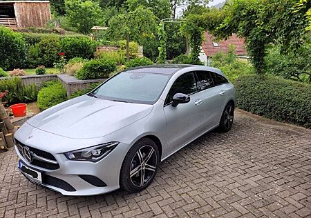 Mercedes-Benz CLA 200 d Shooting Brake 8G-DCT Progressive