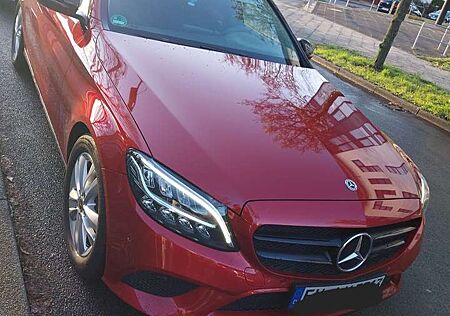 Mercedes-Benz C 200 T 9G-TRONIC Avantgarde/Ambientebeleuchtung